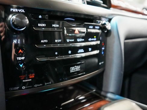 Used 2017 Lexus LX 570 4WD image 15