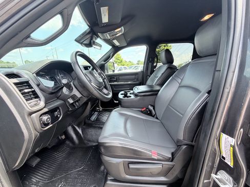 Used 2025 RAM 3500 Tradesman AWD/4WD image 21