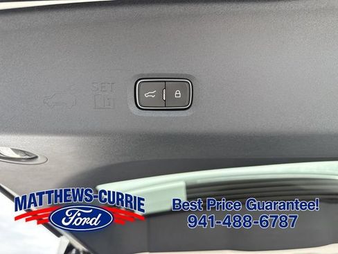 New 2026 Ford Expedition Max Platinum w/ Platinum Ultimate Package AWD/4WD image 16