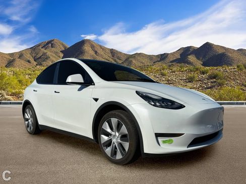 Used 2021 Tesla Model Y Long Range AWD/4WD image 5