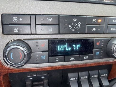 Used 2011 Ford F350 King Ranch w/ King Ranch w/Chrome Pkg image 54