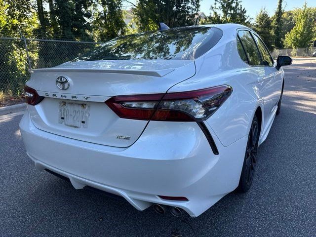Used 2021 Toyota Camry XSE FWD image 13