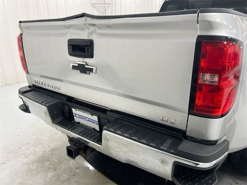 Used 2019 Chevrolet Silverado 3500 LTZ w/ Duramax Plus Package image 29
