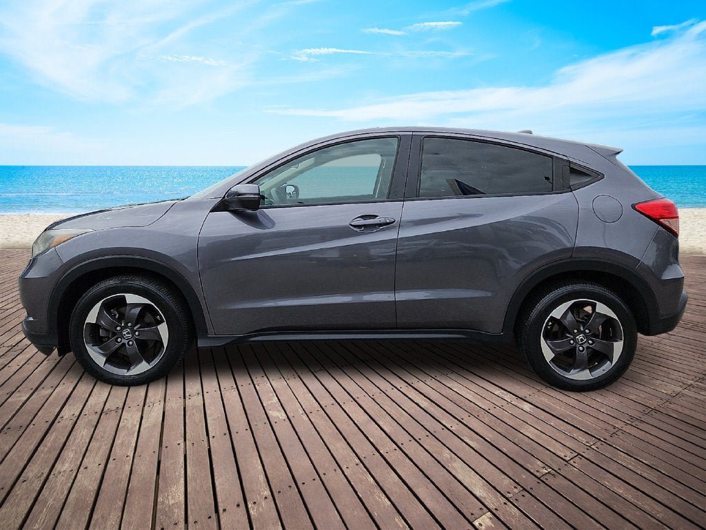 Used 2018 Honda HR-V EX image 7