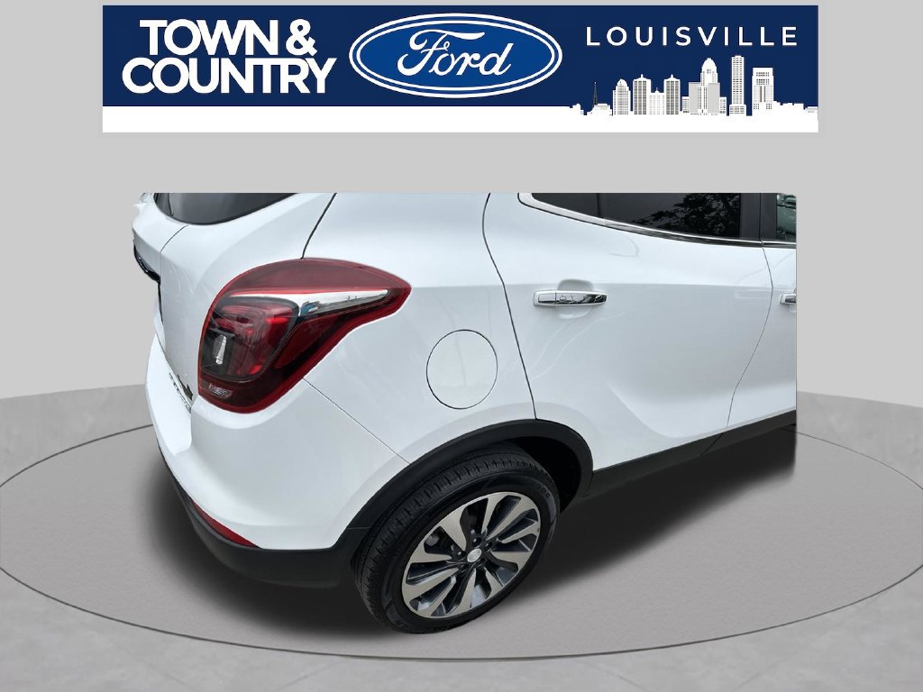 Used 2021 Buick Encore Preferred AWD/4WD image 14