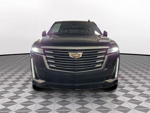 Certified 2022 Cadillac Escalade ESV Premium Luxury Platinum w/ Heavy-Duty Trailer Package AWD/4WD image 2