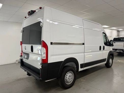 New 2025 RAM ProMaster 1500 w/ Premium Convenience Group image 6