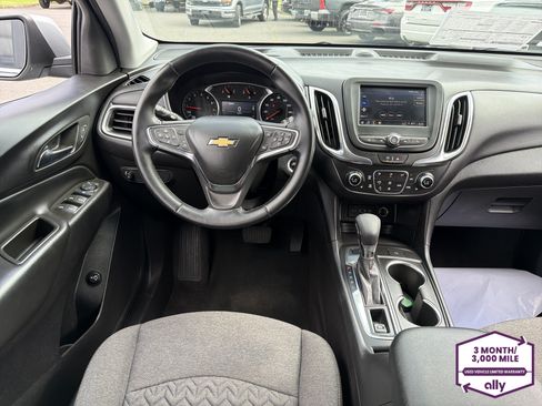 Used 2024 Chevrolet Equinox LT AWD/4WD image 12