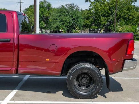 Used 2017 RAM 3500 Tradesman w/ Chrome Appearance Group image 13