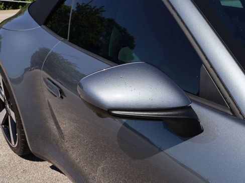 Certified 2025 Porsche 911 Carrera RWD image 17