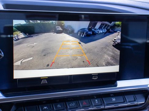 Used 2023 Chevrolet Silverado 1500 LT w/ Protection Package image 32