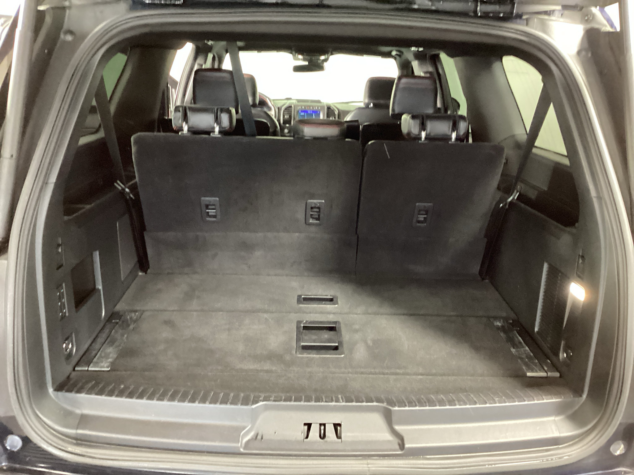 Used 2021 Ford Expedition Max Limited AWD/4WD image 33