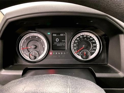 Used 2018 RAM 1500 Express w/ Express Value Package image 25