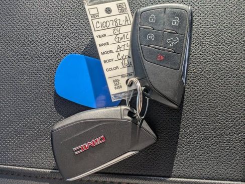 Used 2024 GMC Sierra 1500 AT4 w/ AT4 Premium Package image 63