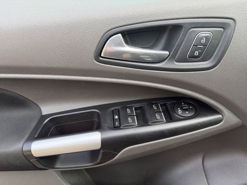 Used 2021 Ford Transit Connect XLT FWD image 14