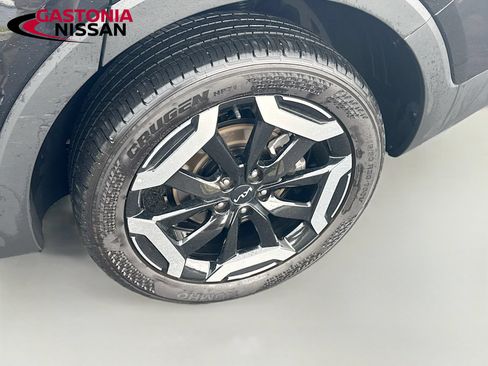 Used 2025 Kia Telluride S FWD image 39