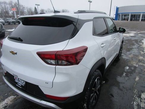 Certified 2024 Chevrolet TrailBlazer LT w/ Convenience Package image 7