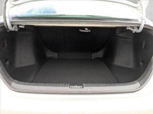 Used 2023 Honda Accord EX image 6