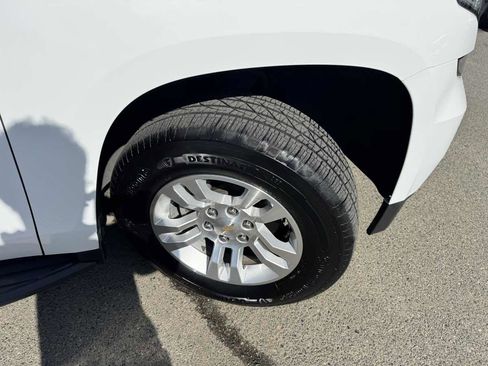 Used 2017 Chevrolet Tahoe LT w/ Max Trailering Package image 40