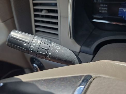 Used 2015 Lincoln Navigator 4WD image 22