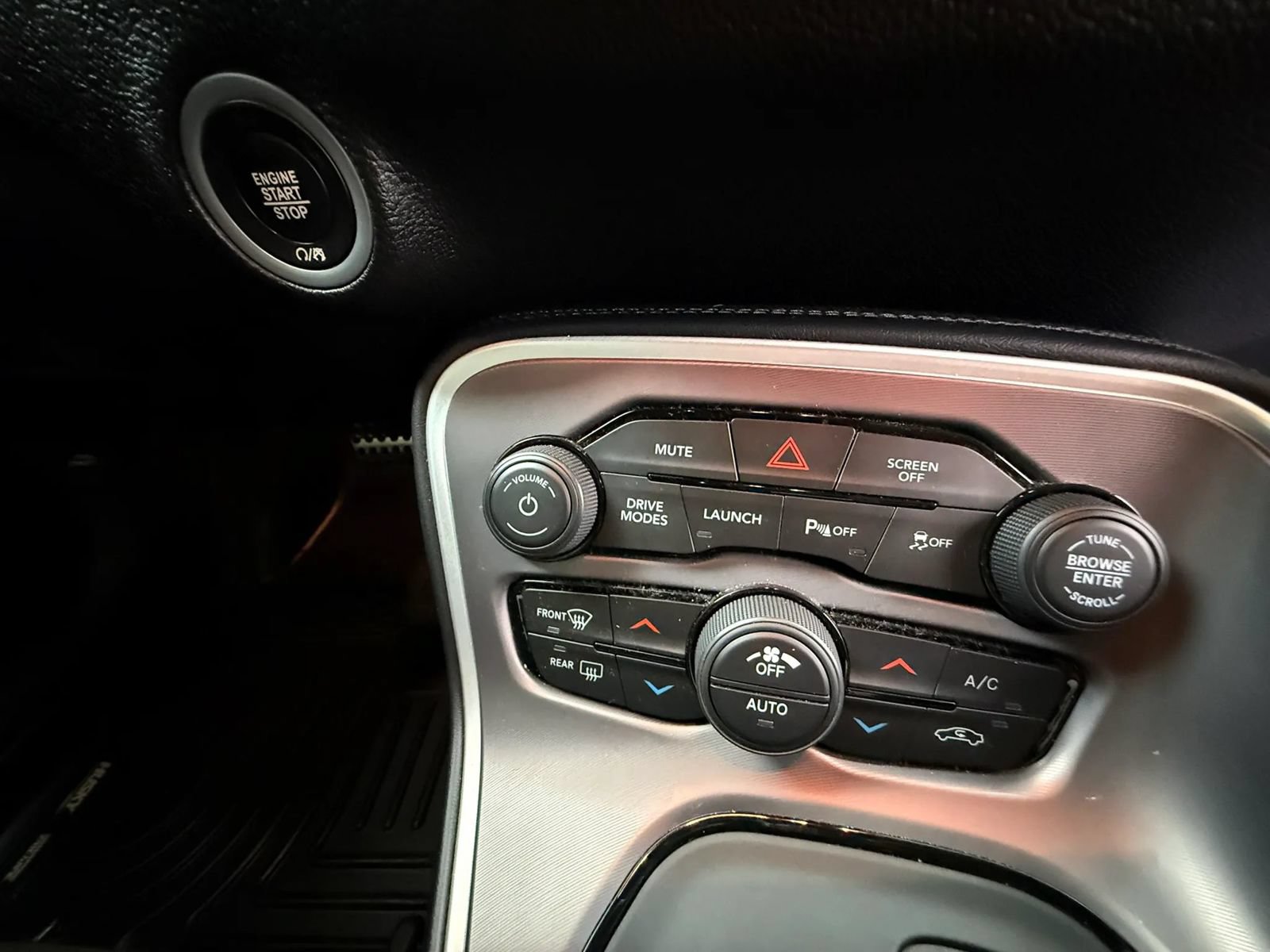 Used 2021 Dodge Challenger R/T Scat Pack RWD image 16