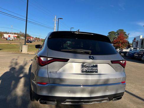 Used 2025 Acura MDX w/ Technology Package image 32