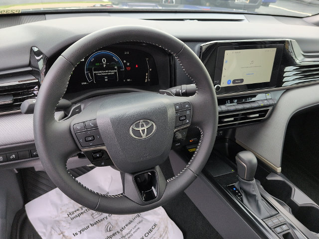 Certified 2026 Toyota Camry SE FWD image 13