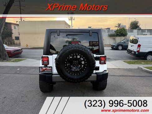 Used 2015 Jeep Wrangler Unlimited Sport AWD/4WD image 5