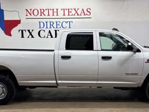 Used 2022 RAM 2500 Tradesman AWD/4WD image 4