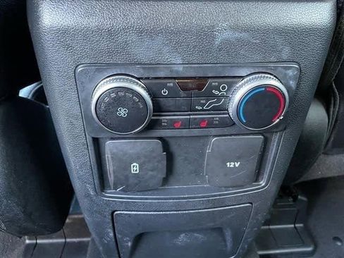 Used 2023 Ford Explorer Limited image 26