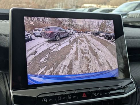 New 2026 Jeep Compass Limited image 20