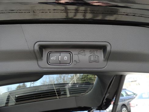 New 2026 Ford Explorer ST-Line AWD/4WD image 25