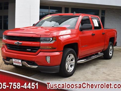 Used 2018 Chevrolet Silverado 1500 LT w/ All Star Edition image 5