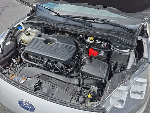 Used 2020 Ford Escape Titanium AWD/4WD image 52