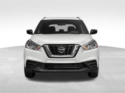 Used 2020 Nissan Kicks S FWD image 7
