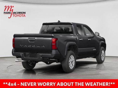 Used 2024 Toyota Tacoma SR5 AWD/4WD image 3
