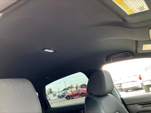 Used 2022 Honda Civic Sport image 14
