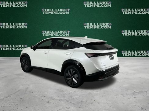 Used 2024 Nissan Ariya AWD image 8