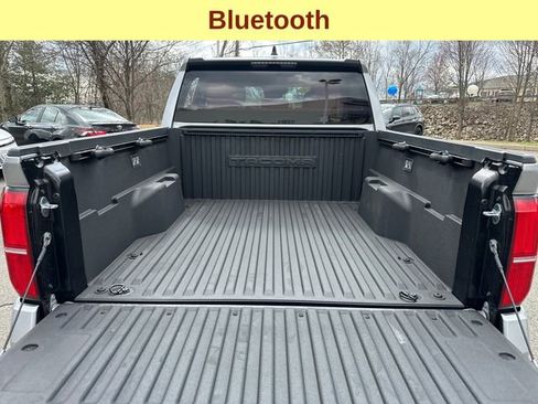 Used 2025 Toyota Tacoma SR5 AWD/4WD image 12