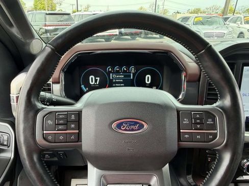 Used 2022 Ford F150 Lariat w/ Equipment Group 502A High AWD/4WD image 31