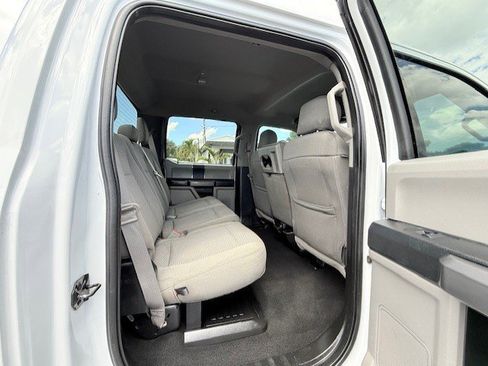 Used 2019 Ford F250 XLT w/ XLT Value Package AWD/4WD image 19