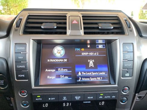 Used 2021 Lexus GX 460 Premium w/ Premium Package AWD/4WD image 39