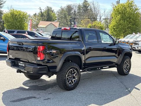 New 2026 Chevrolet Colorado ZR2 w/ Technology Package AWD/4WD image 8