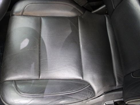 Used 2017 GMC Yukon SLT w/ HD Trailering Package image 19