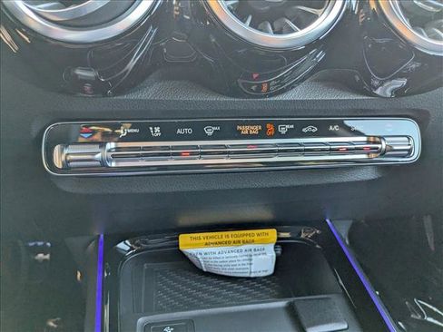 New 2025 Mercedes-Benz GLB 35 AMG 4MATIC image 10