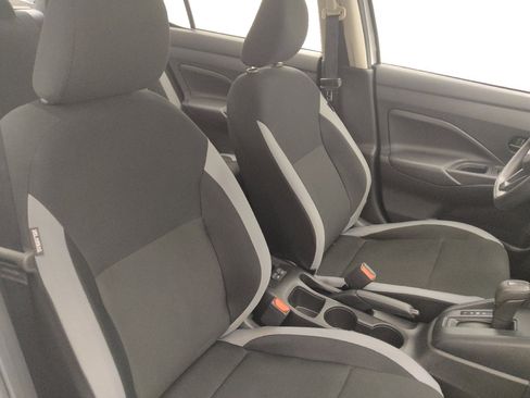 Used 2025 Nissan Versa S w/ Trunk Package FWD image 21