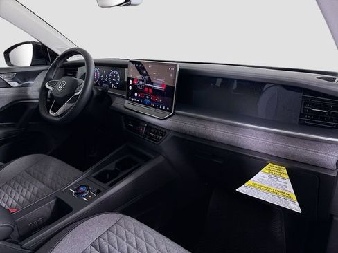 New 2026 Volkswagen Tiguan S image 28