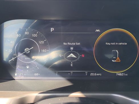 Certified 2021 Kia Sorento SX image 14