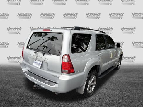 Used 2008 Toyota 4Runner Limited RWD image 9