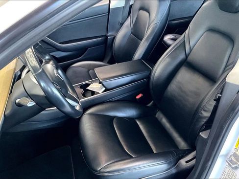 Used 2019 Tesla Model 3 Standard Range Plus RWD image 19